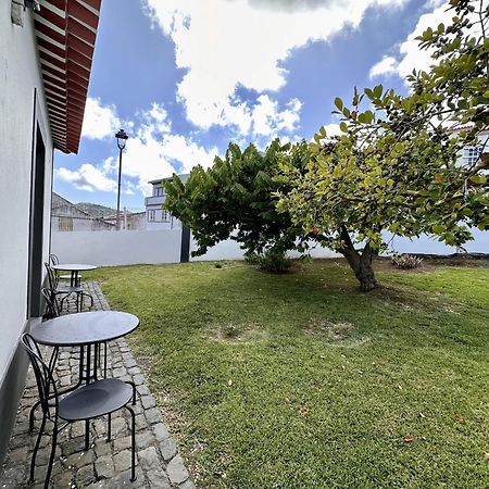 Angra Charming Suites By Seewest Angra do Heroísmo Dış mekan fotoğraf