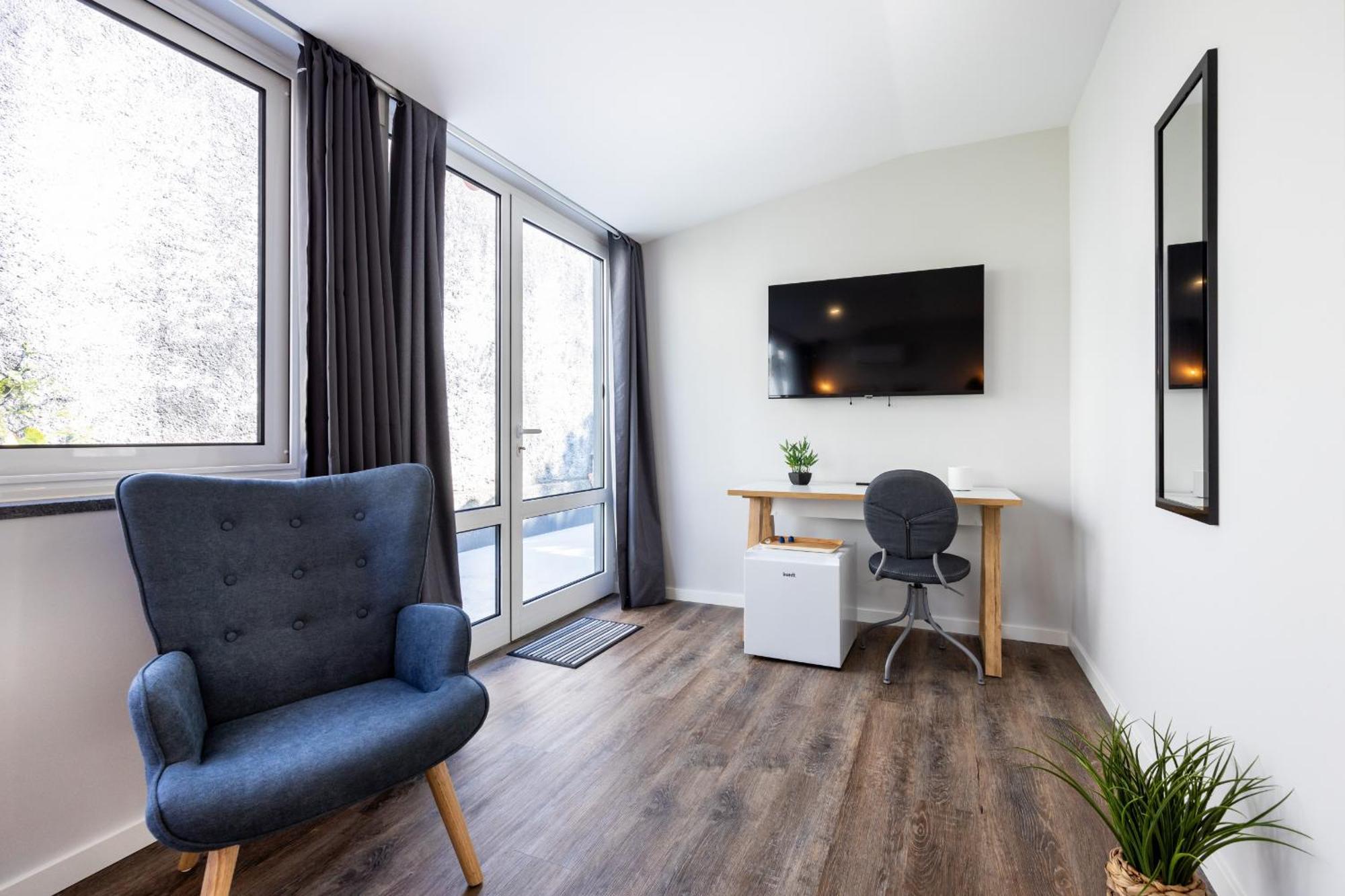 Angra Charming Suites By Seewest Angra do Heroísmo Dış mekan fotoğraf