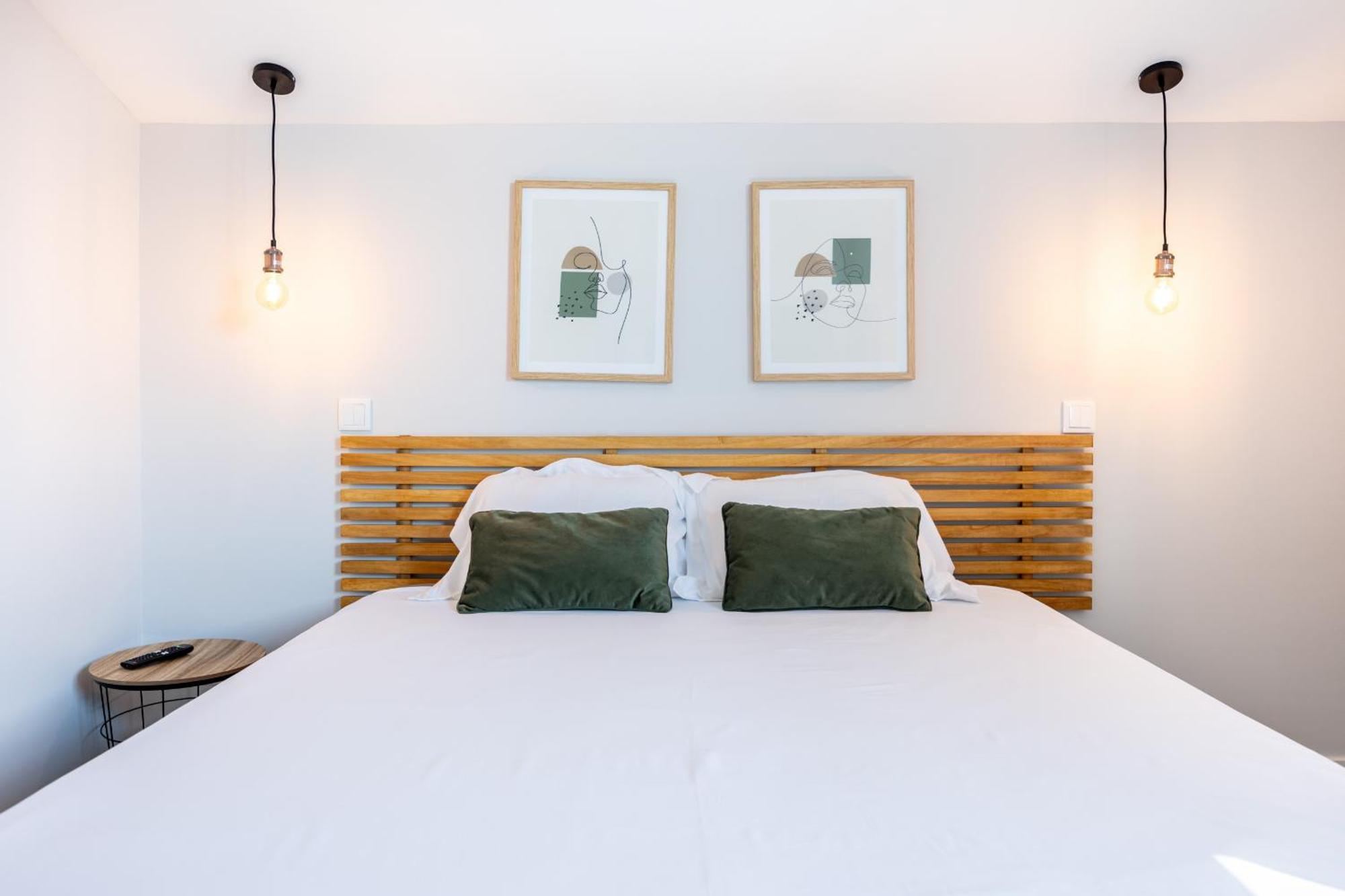 Angra Charming Suites By Seewest Angra do Heroísmo Dış mekan fotoğraf
